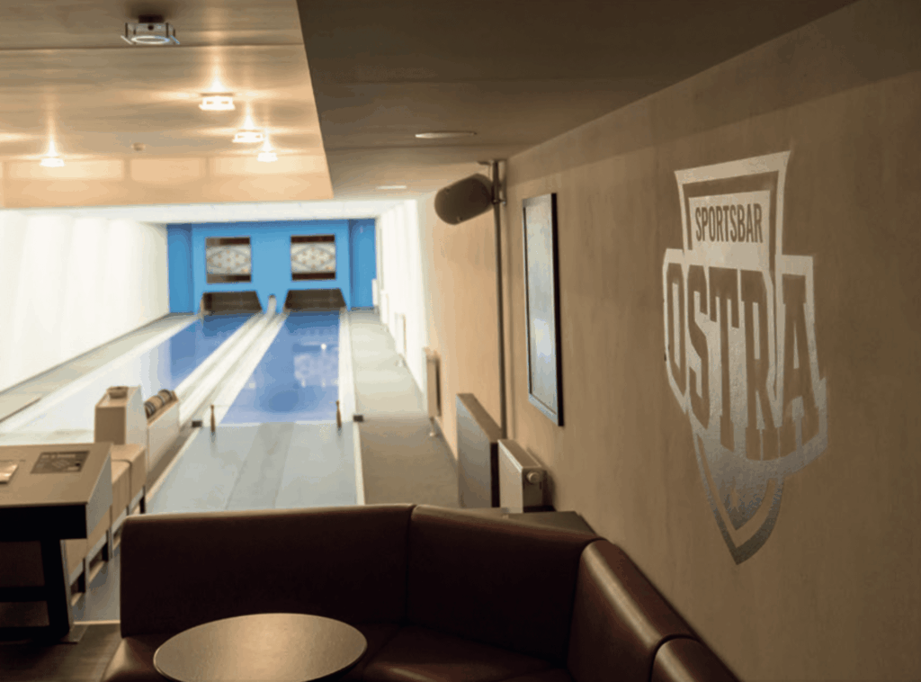 Kegelbahn in der Sportsbar Ostra